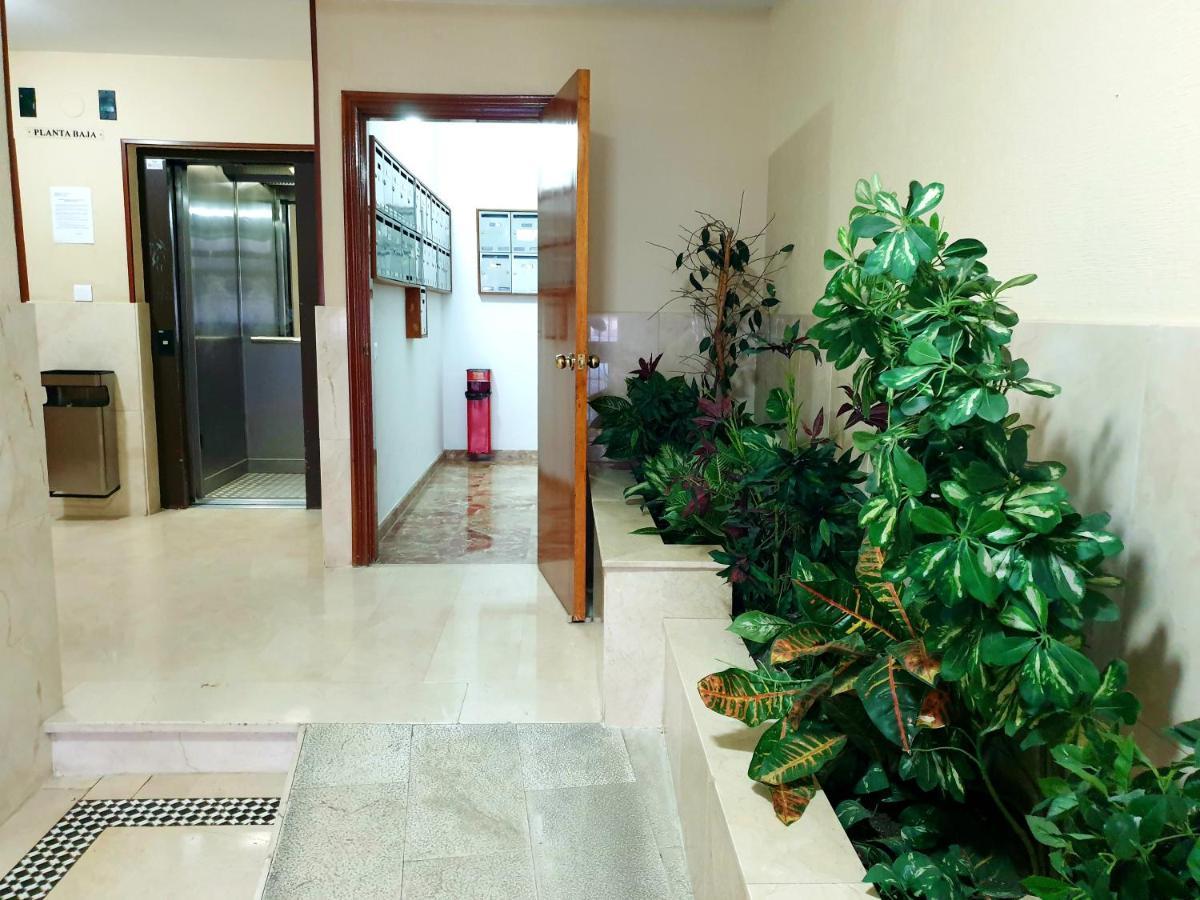 Sherryflat La Estacion - Parking 赫雷斯 外观 照片